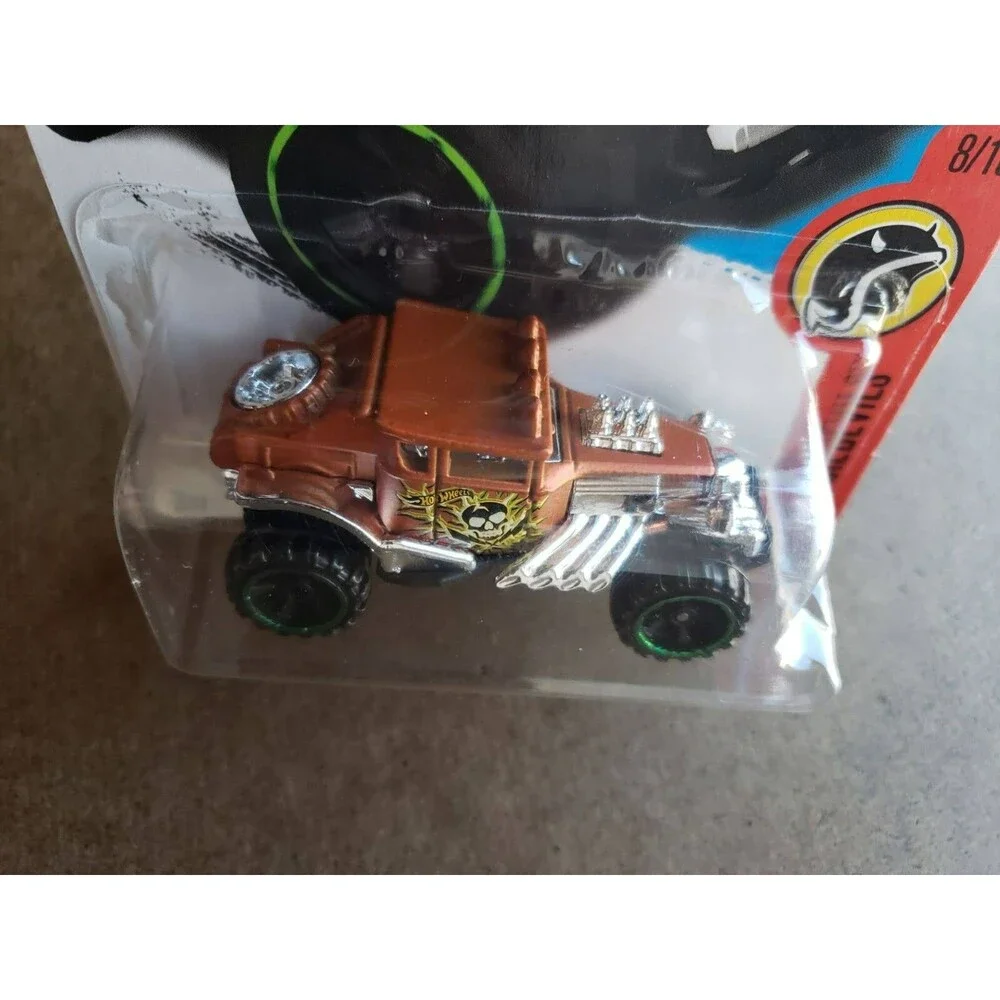2017 Hot Wheels BAJA BONE SHAKER HW Daredevils #91/3 Satin Orange Off Road 6-SP